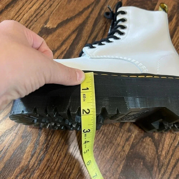 DR. MARTENS 1460 Pascal Max Optical White Platform Boots Women’s Size 6 Sold Out - Picture 10 of 15